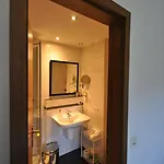 Gaestezimmer Im Weingut Amlinger&sohn Bed & Breakfast 3*