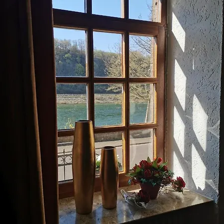 Gaestezimmer Im Weingut Amlinger&sohn *