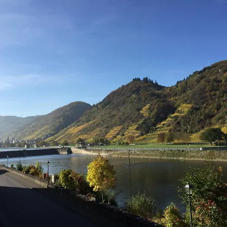 Gaestezimmer Im Weingut Amlinger&sohn Neef