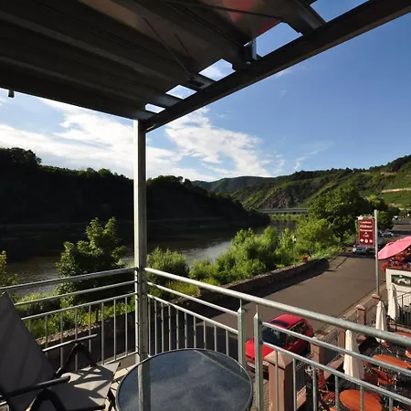 Bed & Breakfast Gaestezimmer Im Weingut Amlinger&sohn *