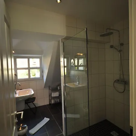 Gaestezimmer Im Weingut Amlinger&sohn 3*