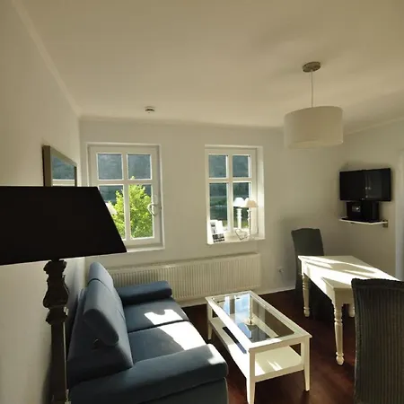 Bed & Breakfast Gaestezimmer Im Weingut Amlinger&sohn *