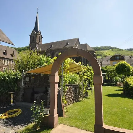 Gaestezimmer Im Weingut Amlinger&sohn *