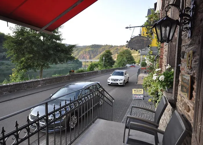 Gaestezimmer Im Weingut Amlinger&sohn 住宿加早餐酒店