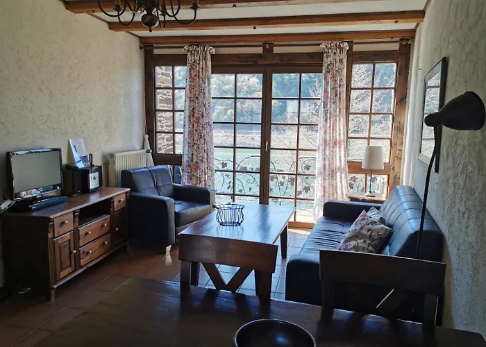 Gaestezimmer Im Weingut Amlinger&sohn 住宿加早餐酒店 3*