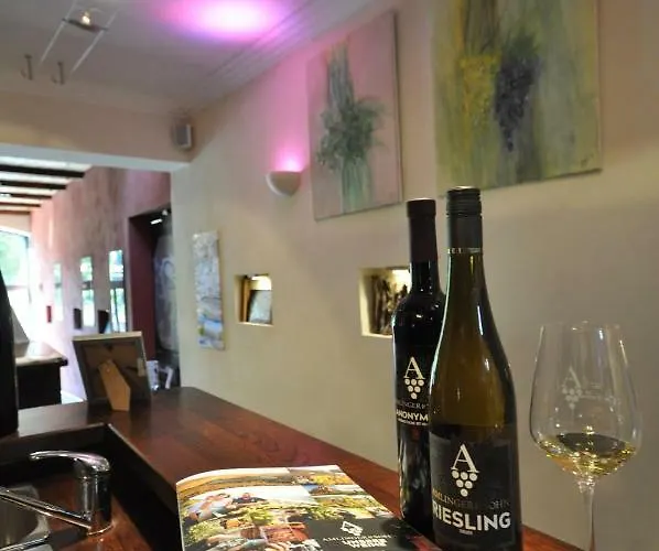 Nocleg ze śniadaniem Gaestezimmer Im Weingut Amlinger&sohn Neef